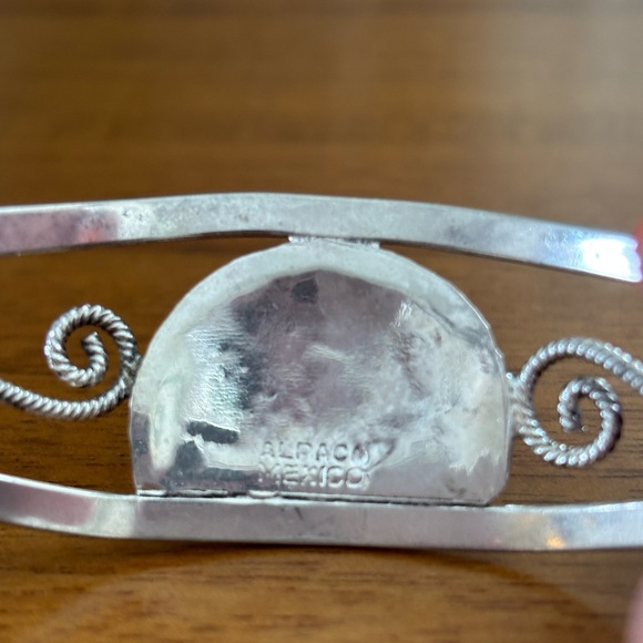 Vintage Mexican Silver Abalone Cuff Bracelet - Picture 4 of 10